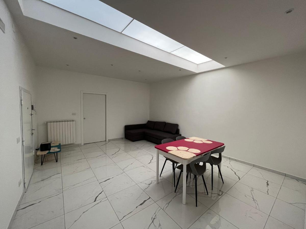 Amedeo House Apartment Bari Exterior photo