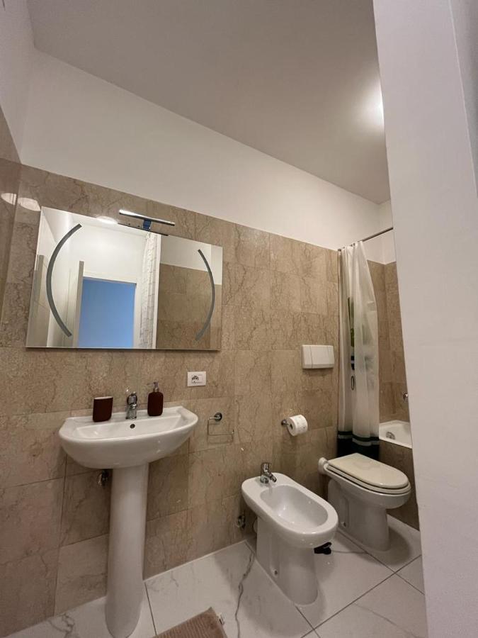 Amedeo House Apartment Bari Exterior photo
